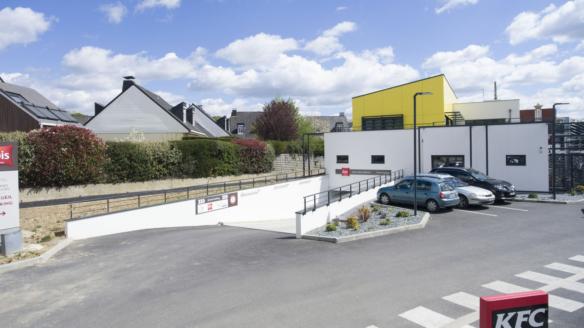 Ibis Rennes Beaulieu Hotel Cesson-Sevigne Exterior photo
